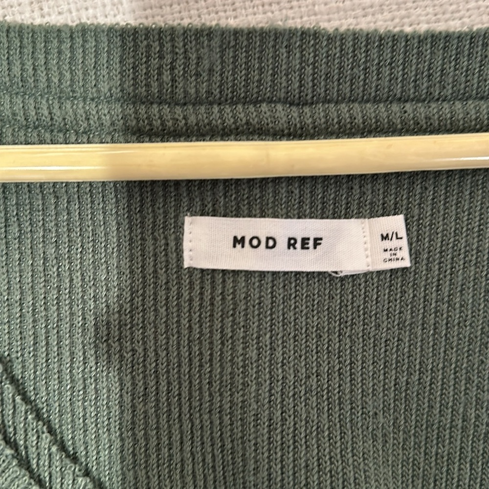 Mod Ref Oversize Sweater - Picture 3 of 4